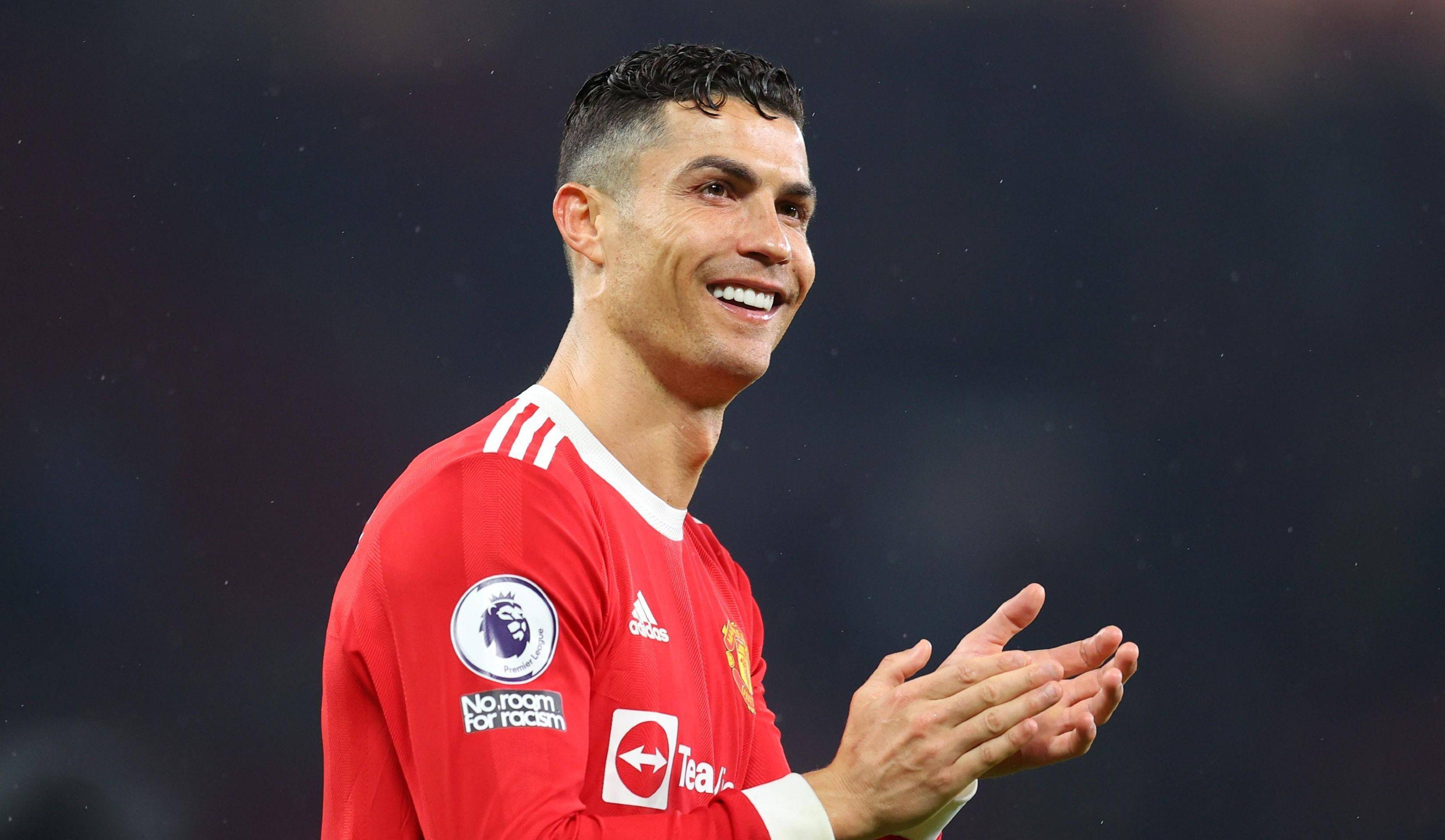 包含C罗连续十场比赛得分超过反败为胜，尤文图斯不断突破！的词条